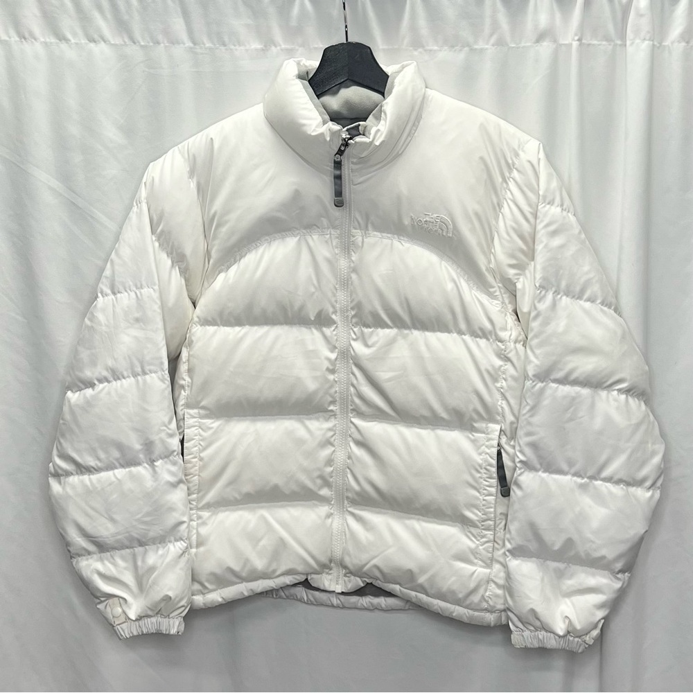 North Face 700 Nuptse Puffer All White Women’s Size Medium